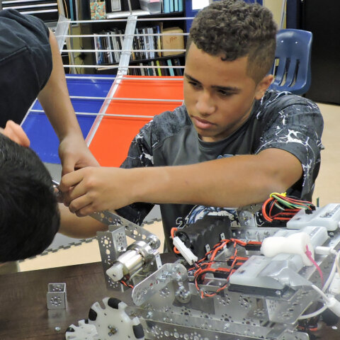 HS Robotics cropped